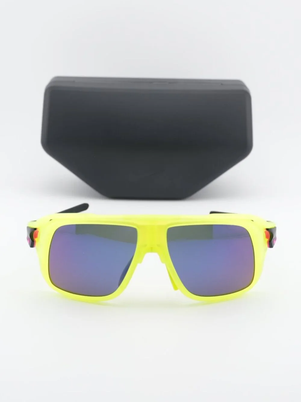 Nike FLYFREE SOAR EV24001 702 Square Sunglasses - Matte Volt